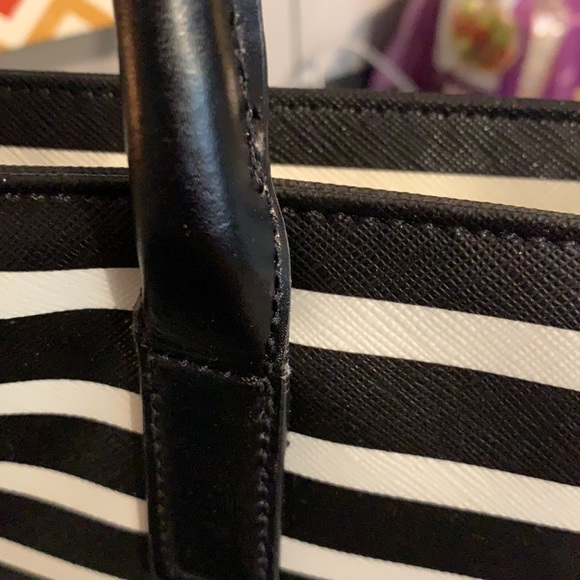Kate Spade Tote - Picture 11 of 11